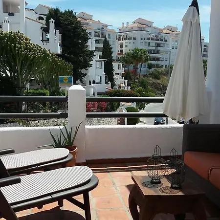 2 Bed In Pueblo Evita