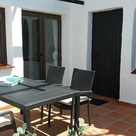 Apartment 2 Bed In Pueblo Evita Benalmadena